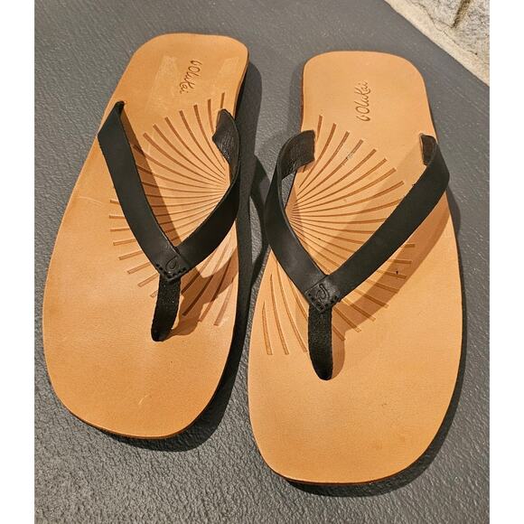 Olukai Iwi Leather Flip Flops Sandals, Black/Tan Womens Sz 9 - Picture 8 of 8